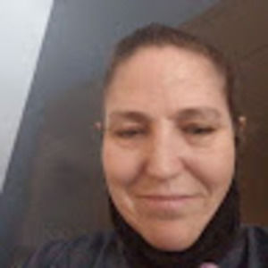Meet your Posher, The amazing world of sharon